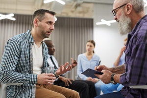 man talking to therapist at the drug detox center for Tennessee clients