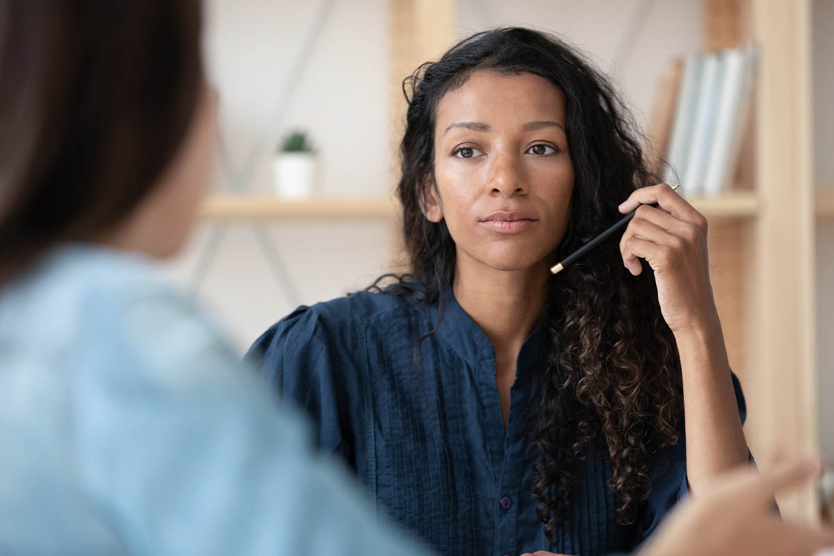 A woman interested in learning about a personalized detox plan