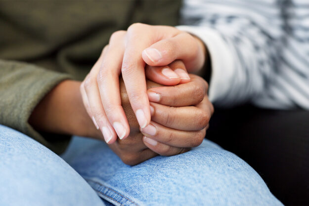Comforting hands during withdrawal